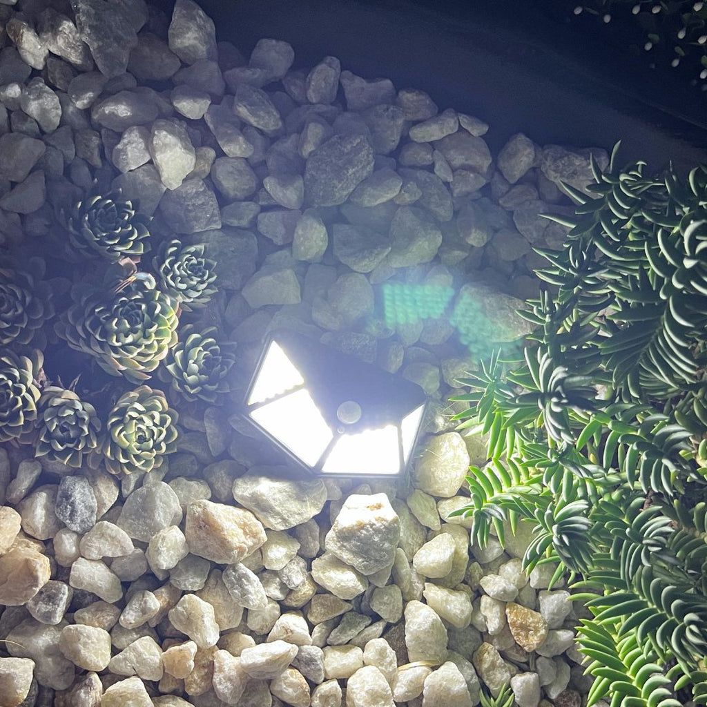 (Set Of 4)  BonzaYard Ultra Bright Sensor Solar Lights  (100 LED)