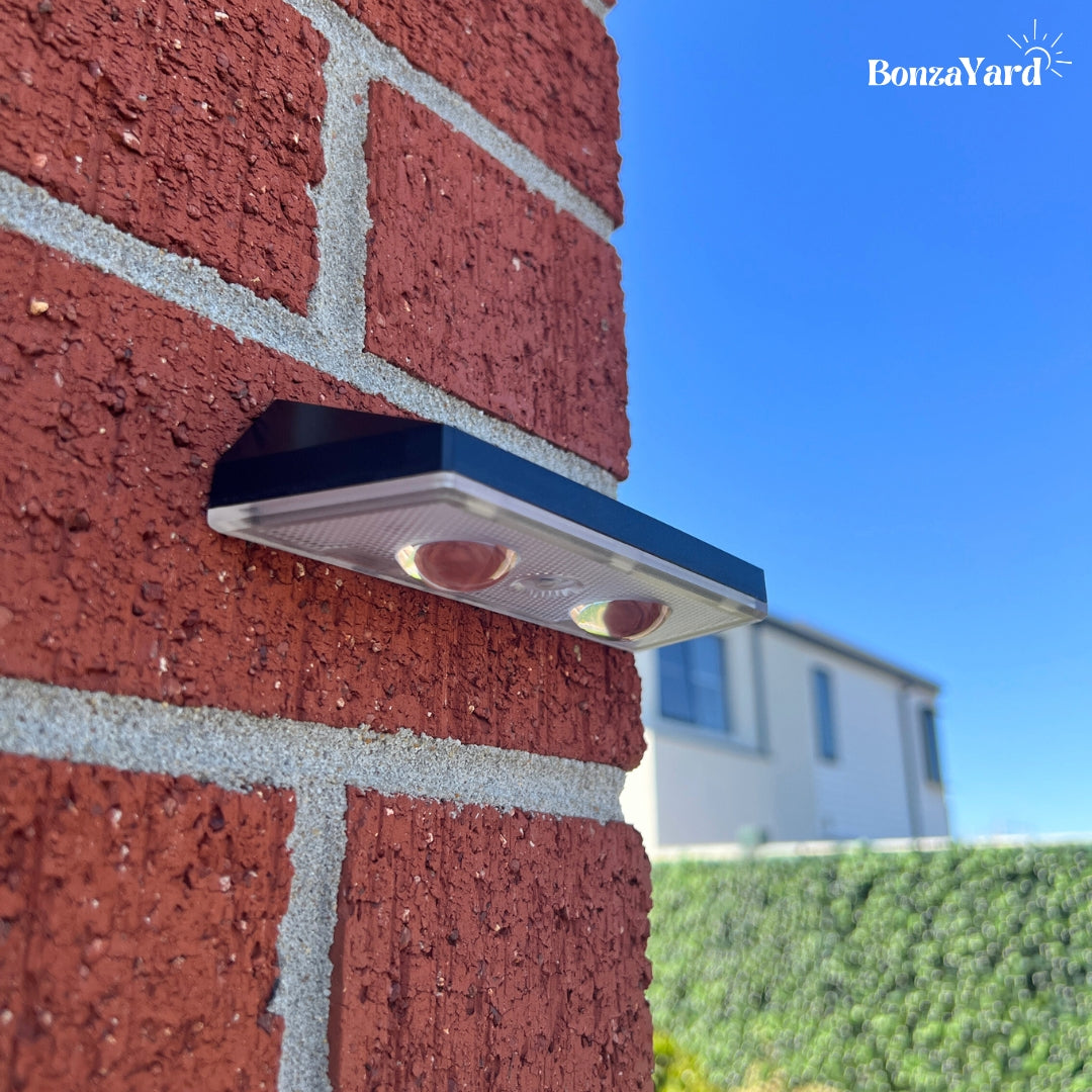 Bonza Solar Glow Fence Lights